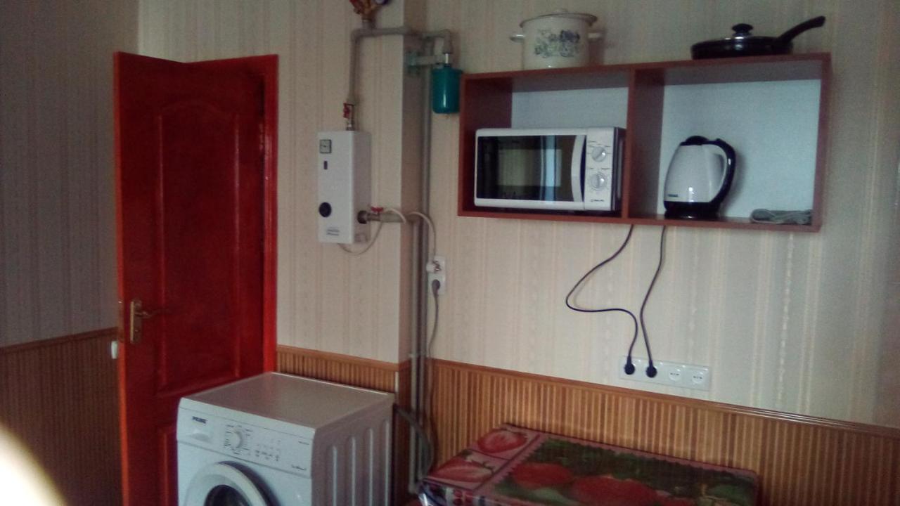 1-Я Слободская, 17А, Угол Проспекта Центрального, 3 Дивана, Wi-Fi, Отдельный Вход. Mykolajiv Buitenkant foto