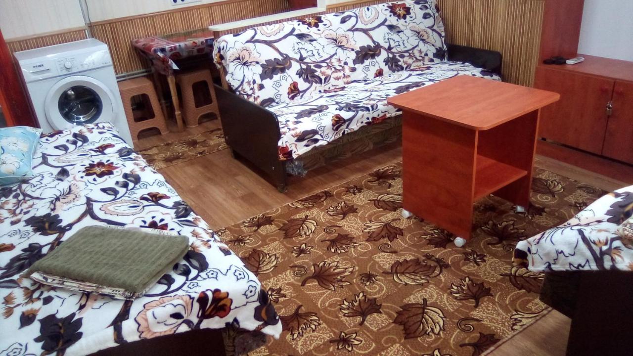 1-Я Слободская, 17А, Угол Проспекта Центрального, 3 Дивана, Wi-Fi, Отдельный Вход. Mykolajiv Buitenkant foto